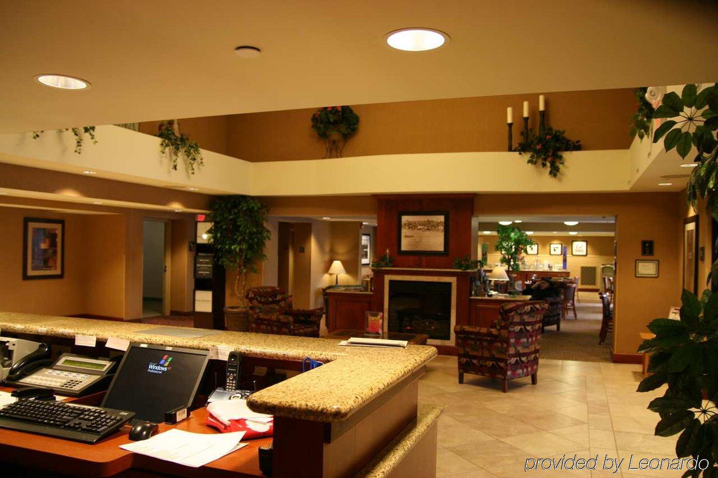 Hampton Inn Dubuque Interior foto