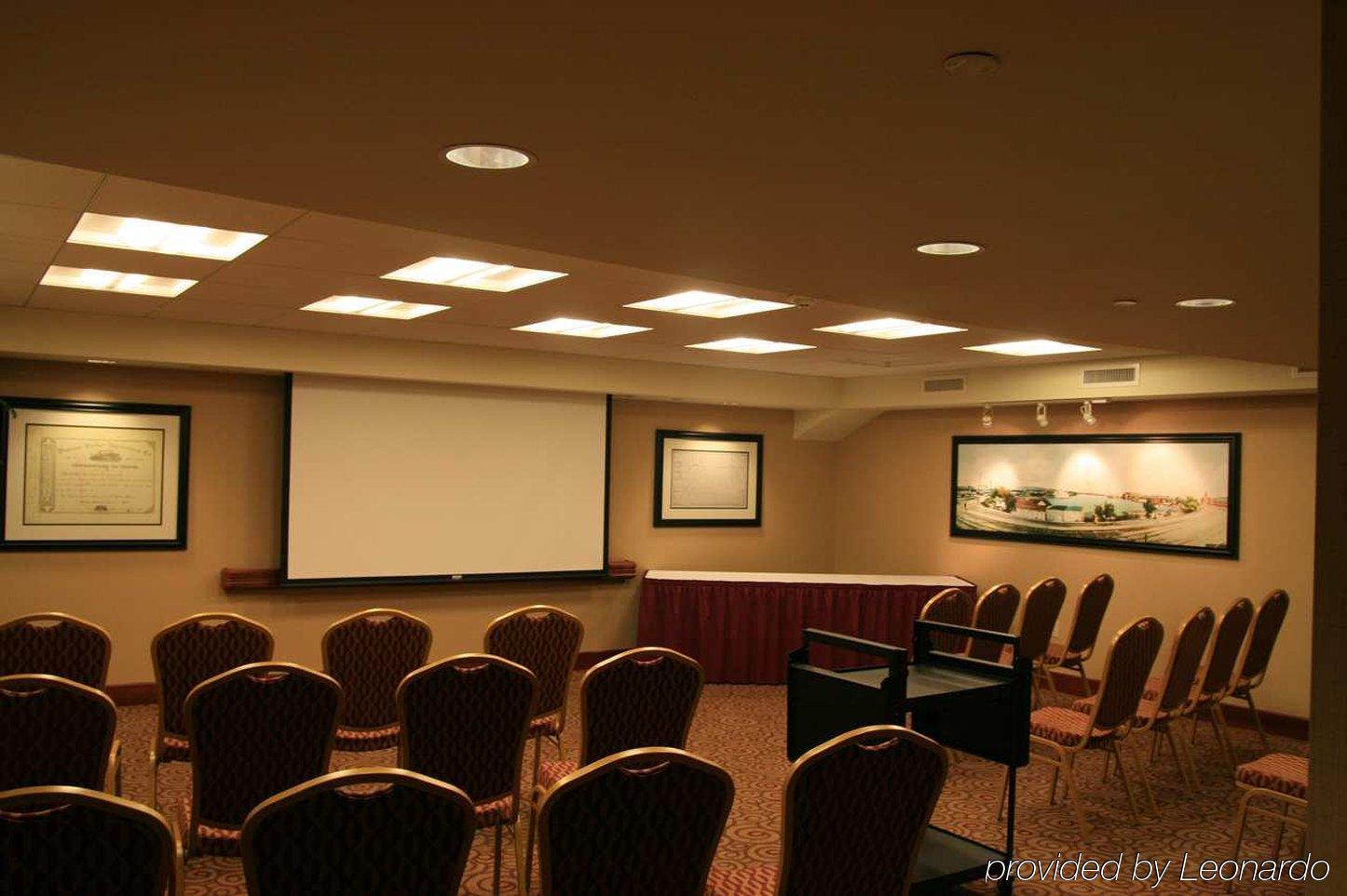 Hampton Inn Dubuque Negócio foto